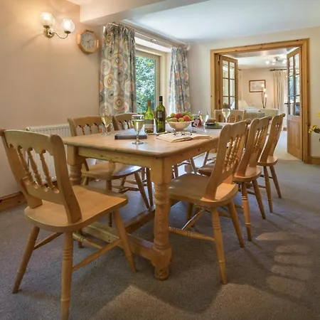 4 Bed In Near And Far Sawrey Llh45 Vakantiehuis *