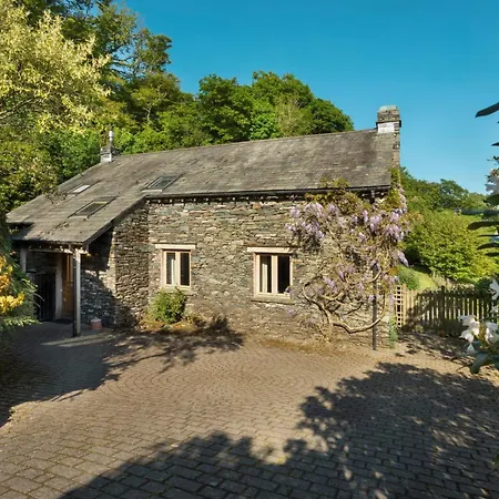 Vakantiehuis 4 Bed In Near And Far Sawrey Llh45 *