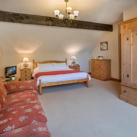 Vakantiehuis 4 Bed In Near And Far Sawrey Llh45 *